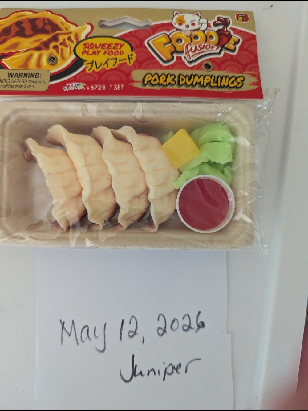 Foodie Fusion Pork Dumplings Squishy Toy Set- Beige & Red